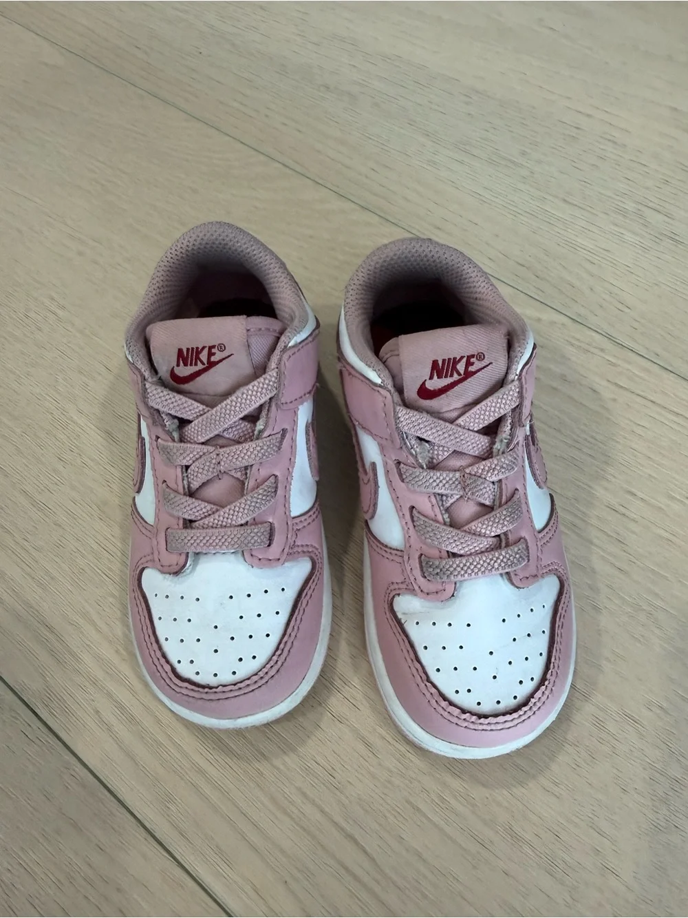 Nike Kids Pink and White Low-Top Sneakers | 7C